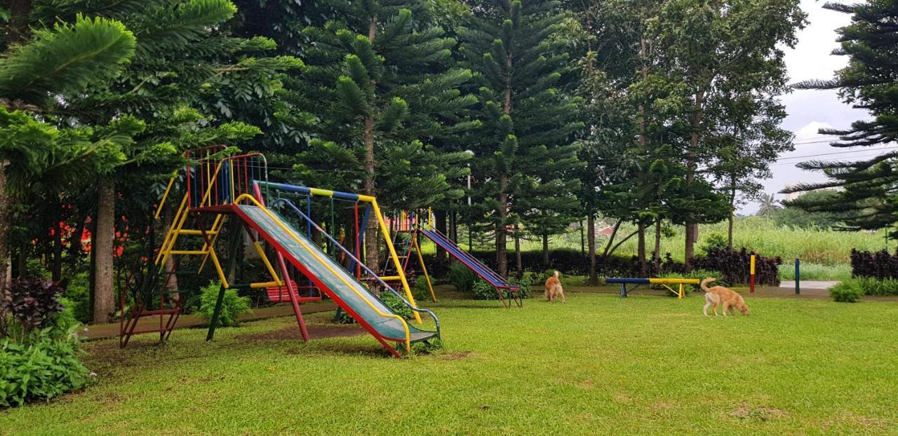 Tagaytay Summer House Tagaytay City Esterno foto